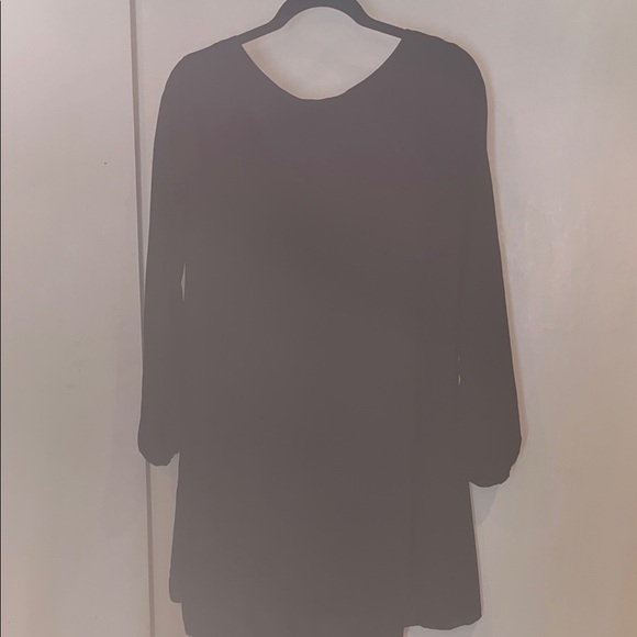 Leo Rossi Women's Black uneven hemmed mini dress with open long sleeve size L - Picture 11 of 11